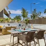 Casa Rosa In Fabulous Lägenhet Portimão